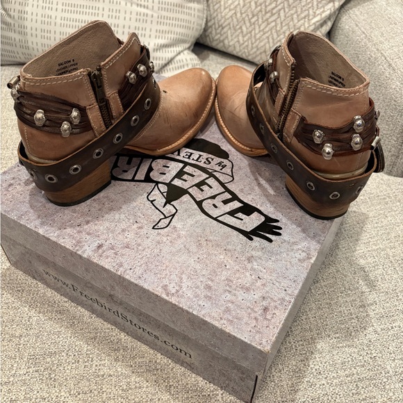 Freebird Brown Ankle Boots with Embellished Buckle - Picture 3 of 6